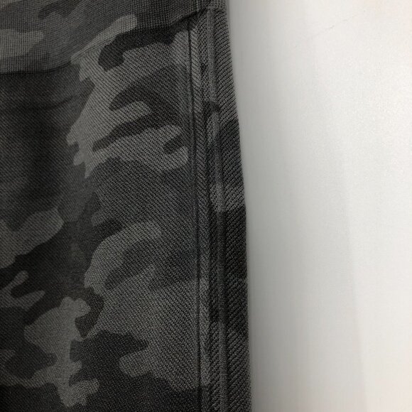 Spanx Look At Me Now cropped Leggings in Sage green / grey Camo size 1X - Picture 11 of 16